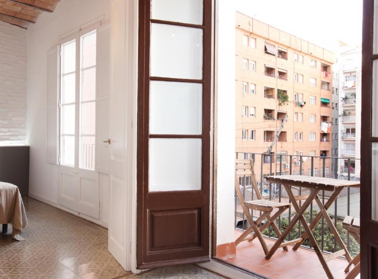 Napoles - Modernist Flat Close To Sagrada Familia * Barcellona